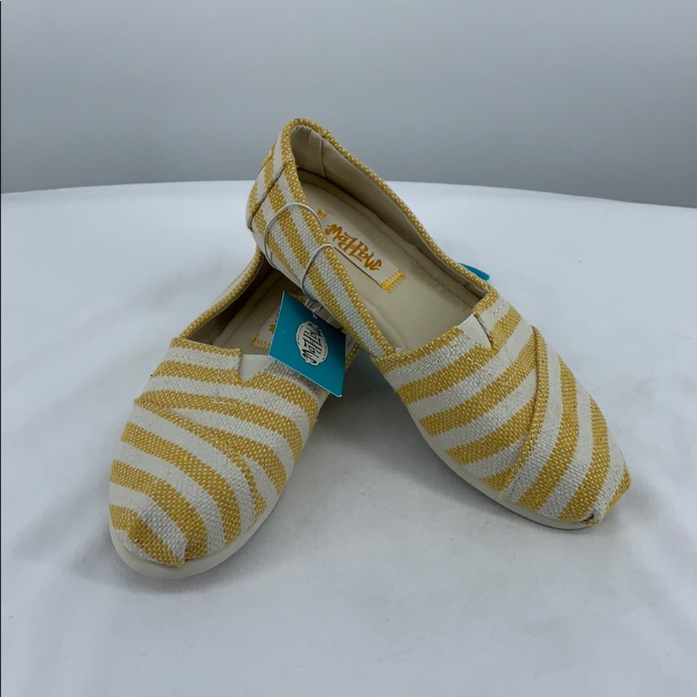 Mad Love Lydia Slip On Flats Yellow